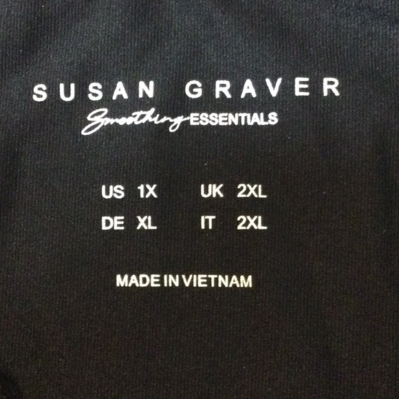 1X Susan Graver Smoothing Essentials black lace V-neck tank - Picture 13 of 14